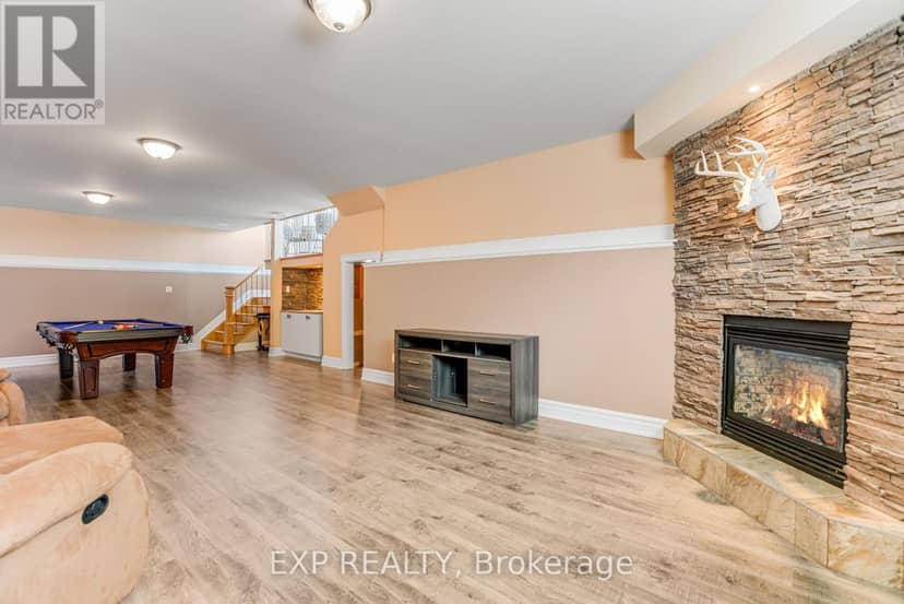 47 Beaver Lane — photo 25 of 37