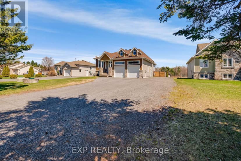 47 Beaver Lane — photo 3 of 37