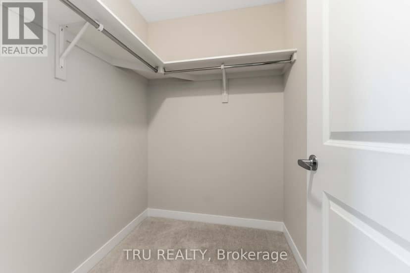 706 Expansion Road — photo 17 of 34
