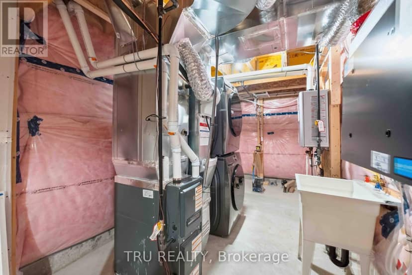 706 Expansion Road — photo 32 of 34