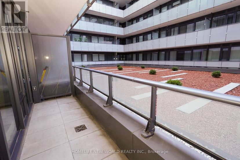 233 - 161 Roehampton Avenue — photo 18 of 18