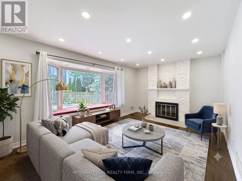 21 Mayvern Crescent — photo 8 of 40