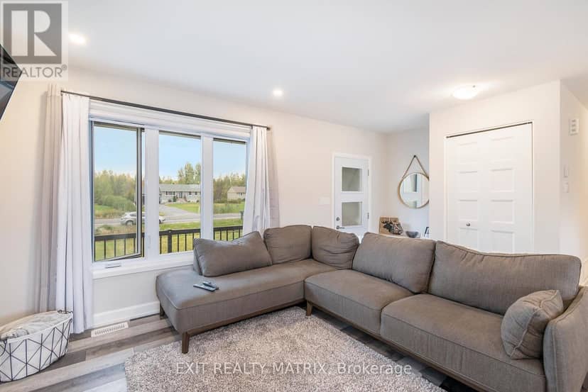 25 Glenco Road — photo 4 of 17