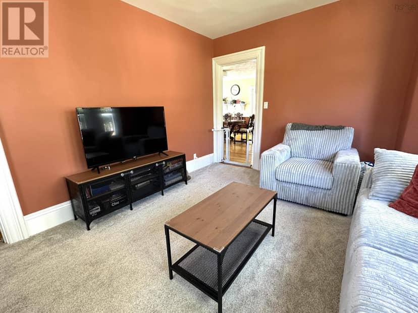 1265 Eastern Shore Road — photo 11 of 35