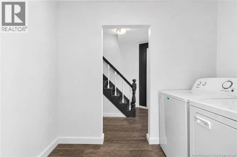 8 Kirk Street — photo 9 of 38