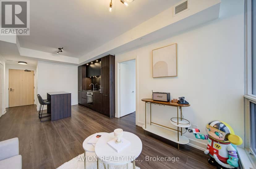 1605 - 15 Mercer Street — photo 4 of 27