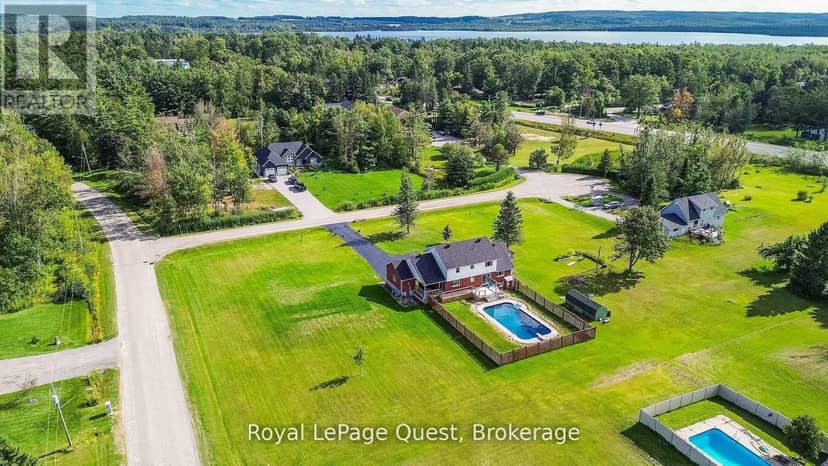 2070 Hawley Road, Severn