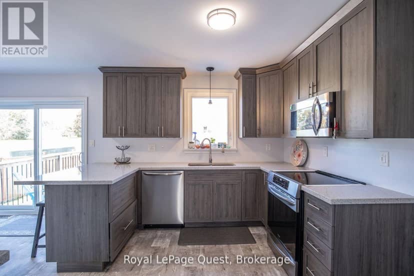 2070 Hawley Road — photo 12 of 40
