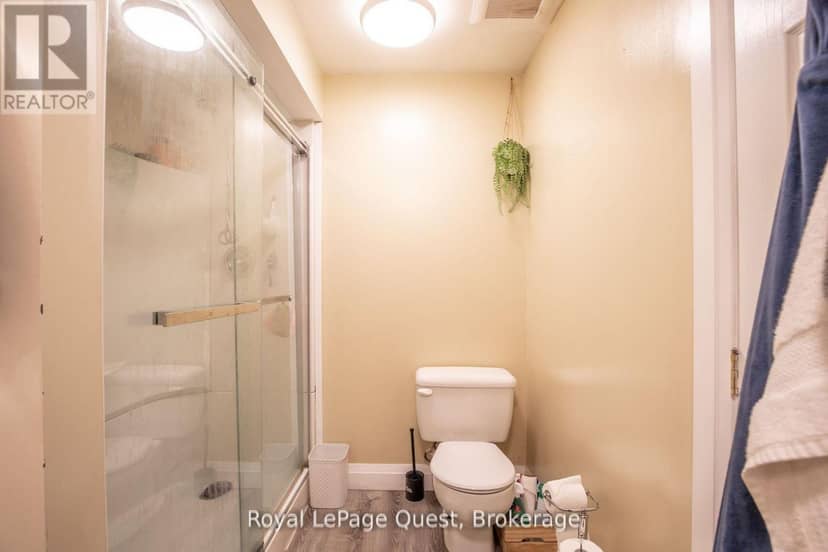 2070 Hawley Road — photo 32 of 40
