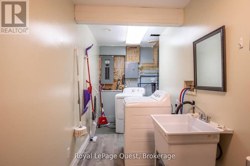 2070 Hawley Road — photo 33 of 40