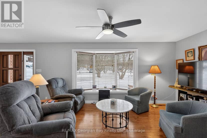 63 Lepage Drive — photo 5 of 35