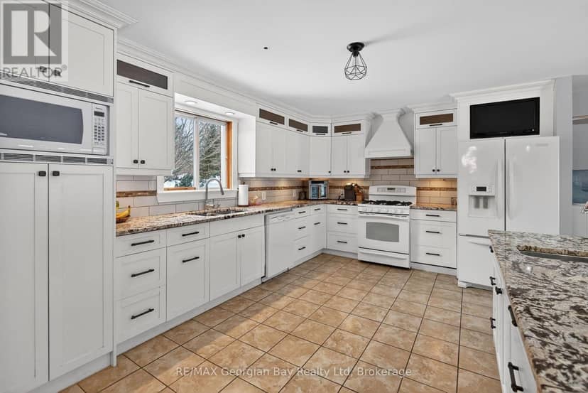 63 Lepage Drive — photo 9 of 35