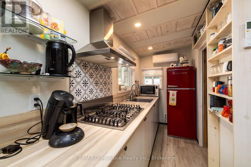 563878 Holland Glenelg Townline — photo 15 of 40