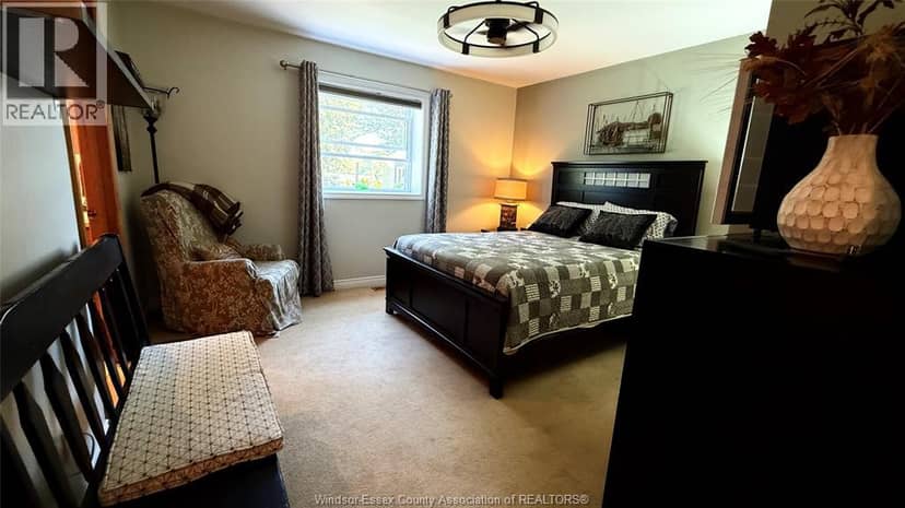 965 West Shore ROAD — photo 24 of 37