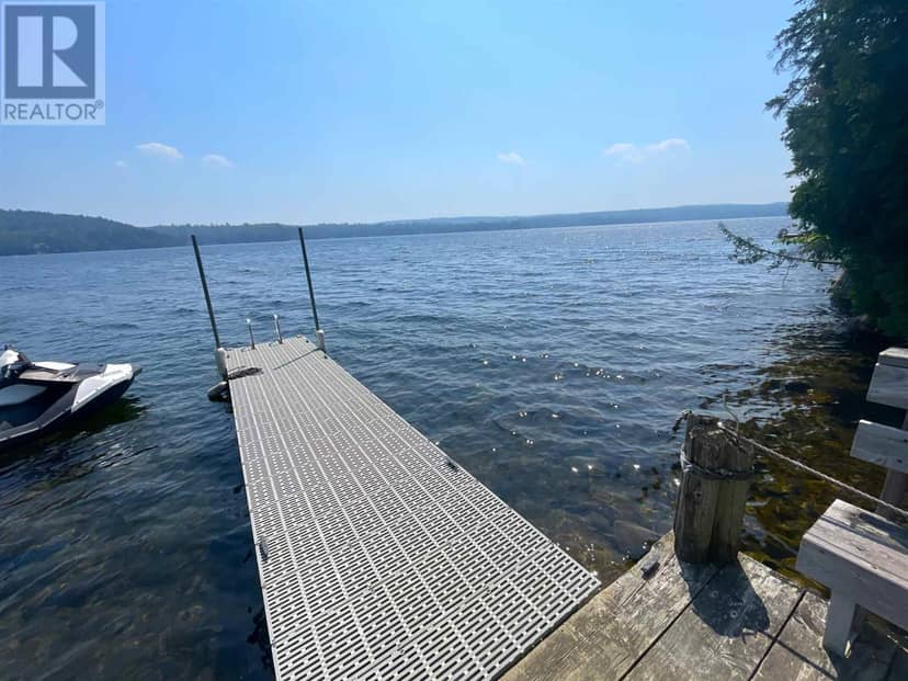 978 Dunlop Lake WAO — photo 8 of 40