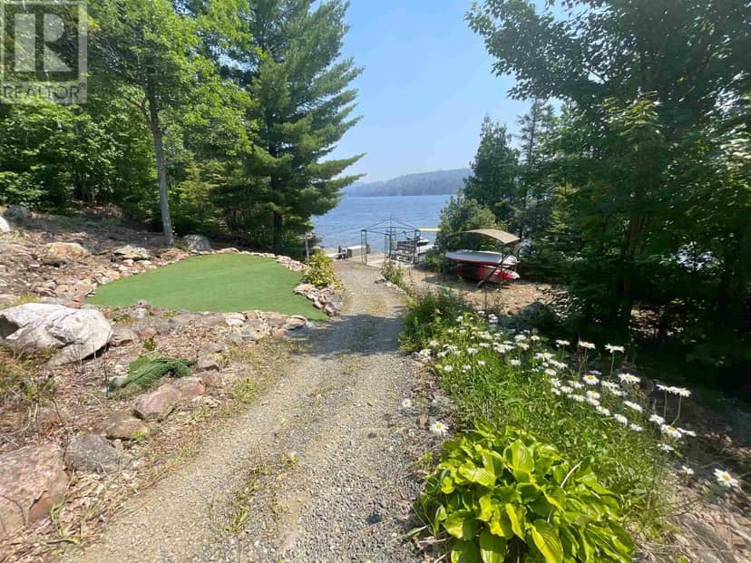 978 Dunlop Lake WAO — photo 40 of 40
