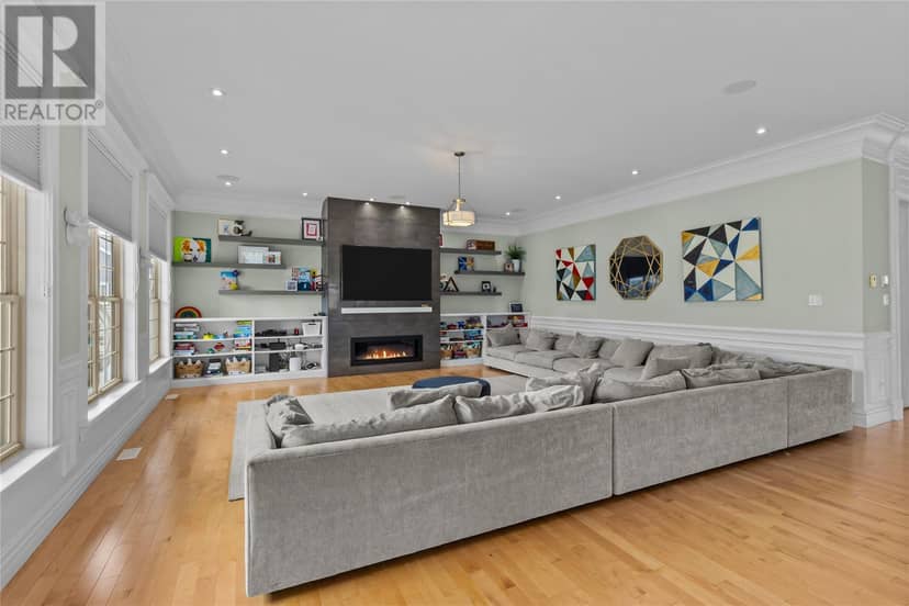 11-14 Lismore Place — photo 15 of 40