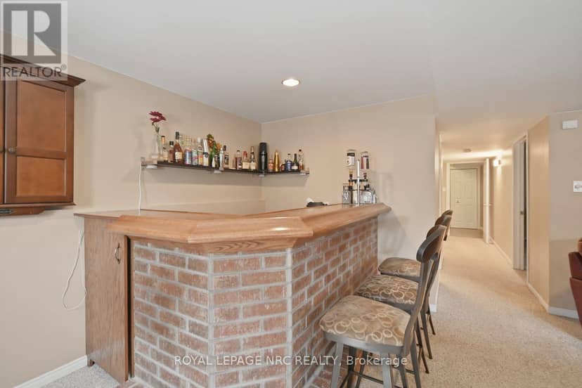28 Rollins Drive — photo 27 of 40