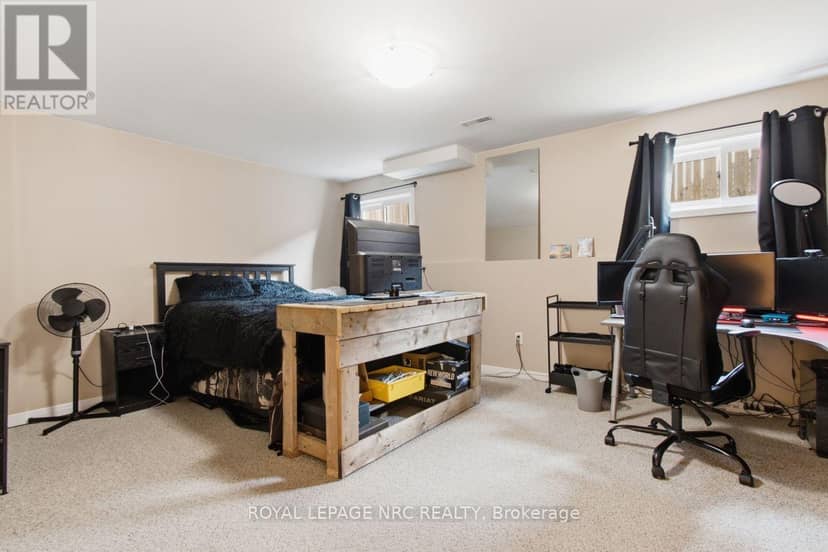 28 Rollins Drive — photo 29 of 40