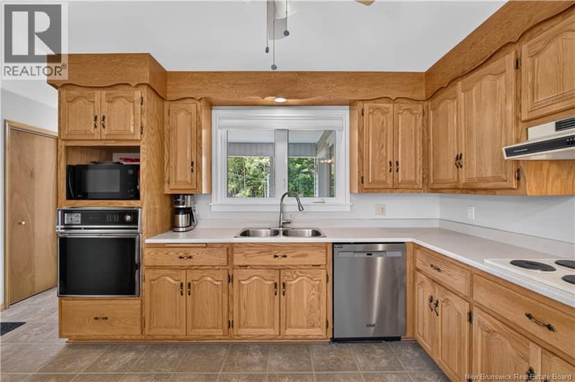 1270 Route 420 — photo 15 of 40