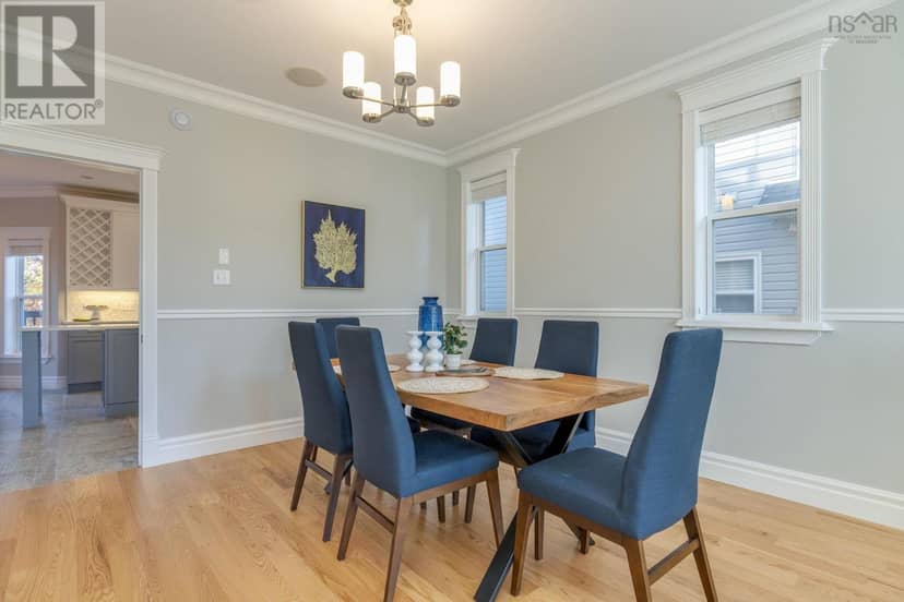 153 Ravines Drive — photo 11 of 40