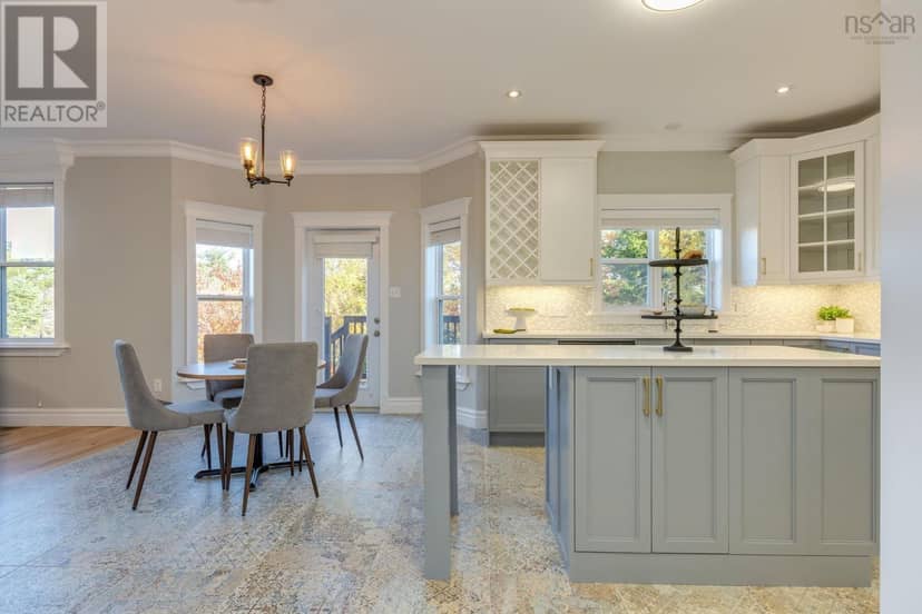 153 Ravines Drive — photo 13 of 40