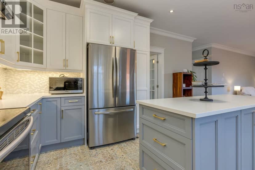 153 Ravines Drive — photo 16 of 40