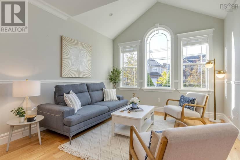 153 Ravines Drive — photo 7 of 40