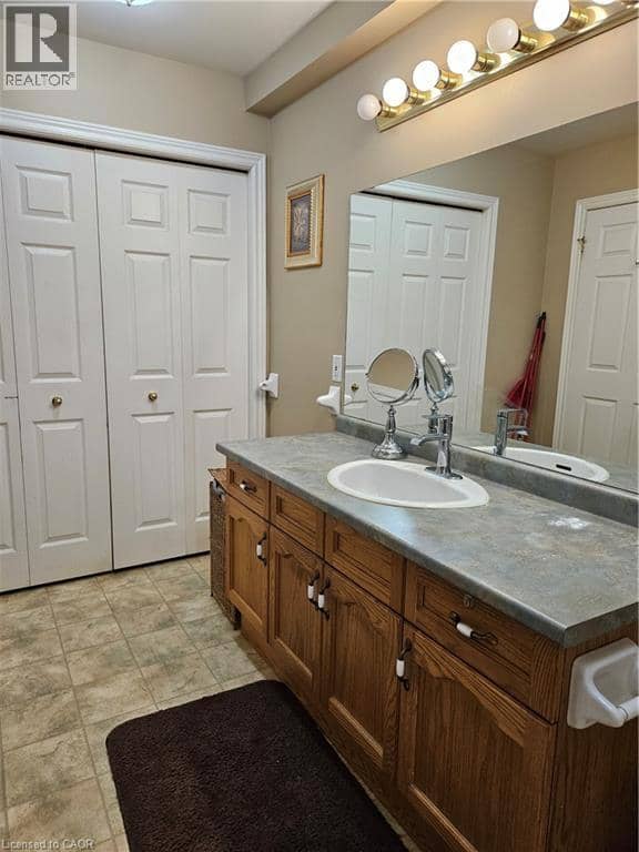 74 WILSON Avenue Unit# 7 — photo 7 of 25