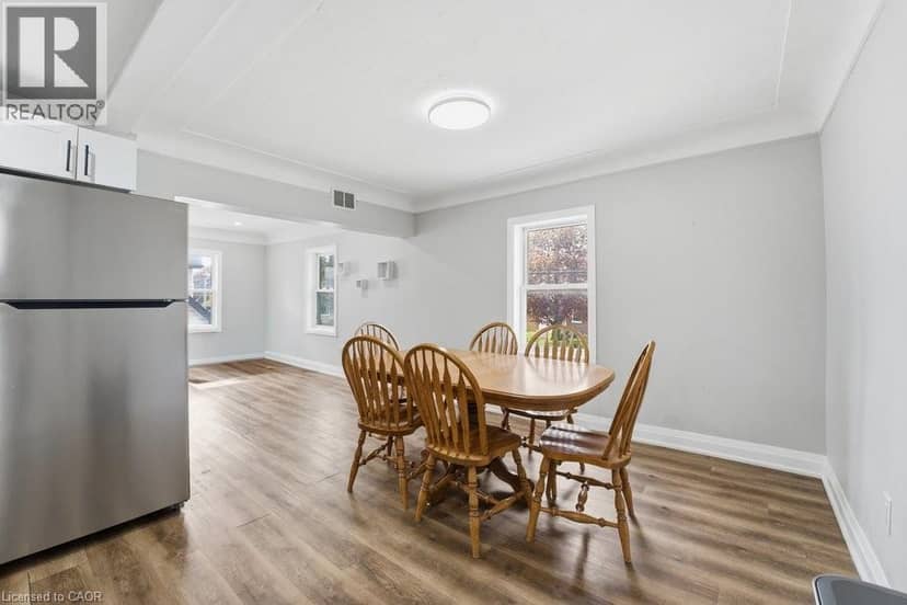 773 LAWRENCE Road — photo 17 of 40