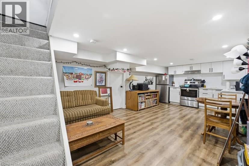 773 LAWRENCE Road — photo 31 of 40