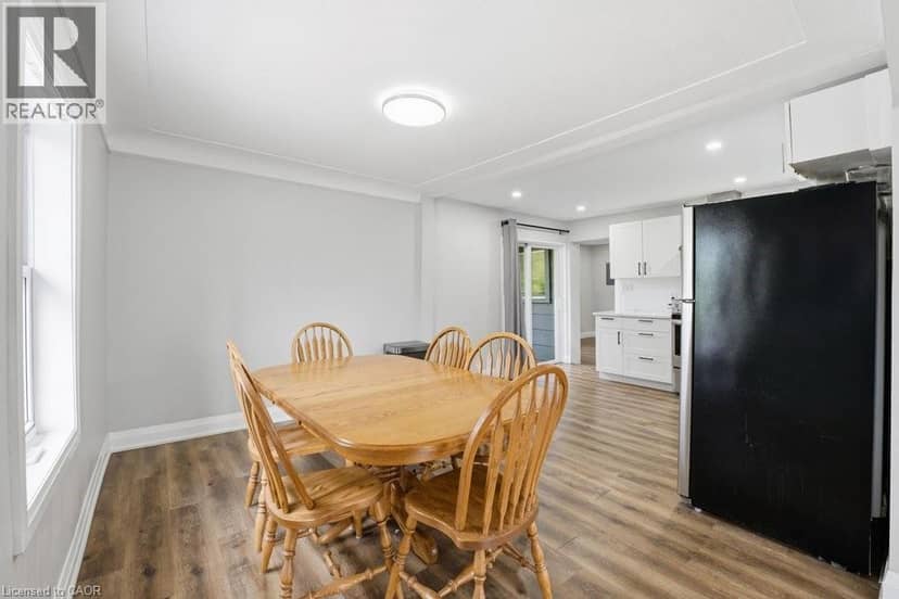 773 LAWRENCE Road — photo 16 of 40