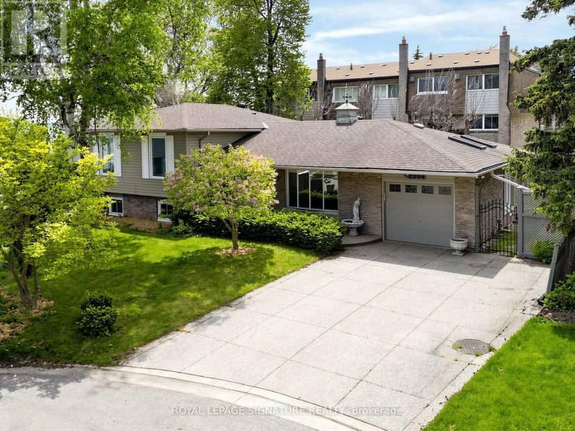 2094 Water's Edge Drive — photo 1 of 40