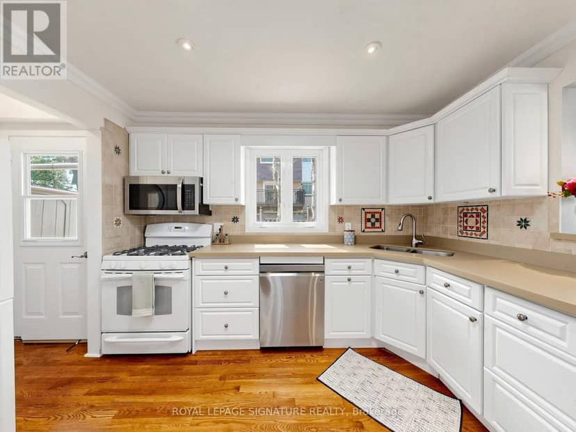 2094 Water's Edge Drive — photo 10 of 40