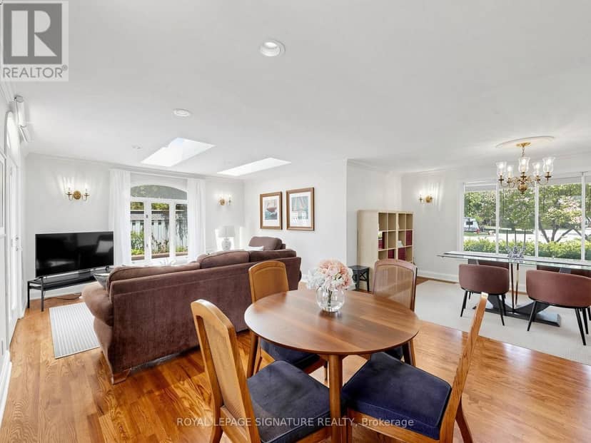 2094 Water's Edge Drive — photo 14 of 40