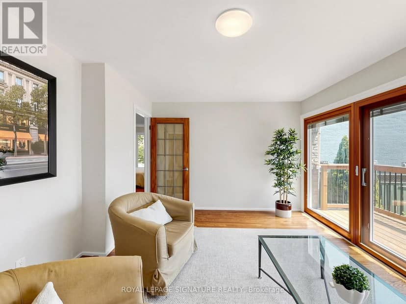 2094 Water's Edge Drive — photo 18 of 40