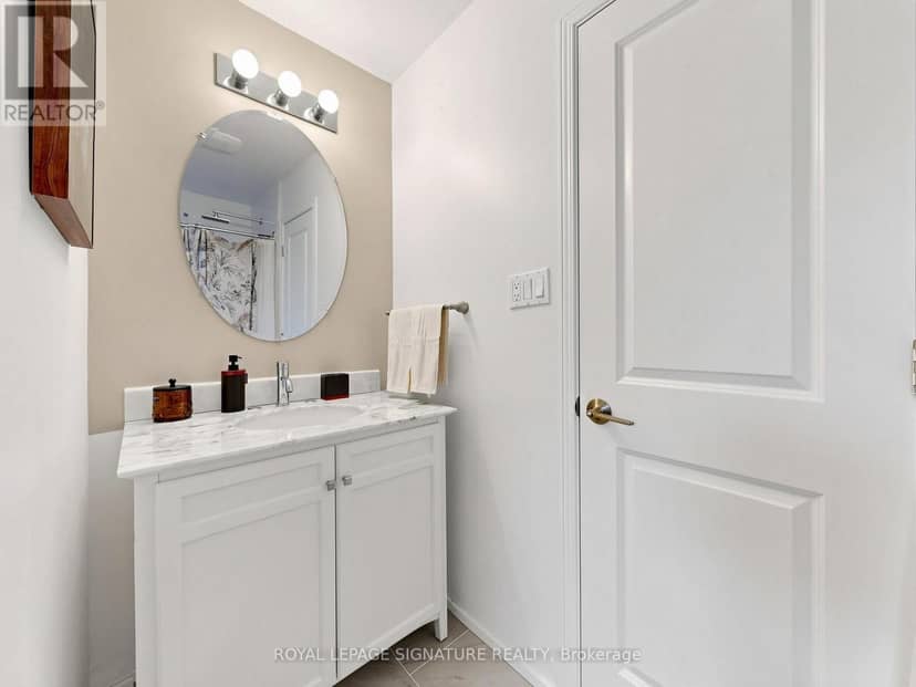 2094 Water's Edge Drive — photo 24 of 40