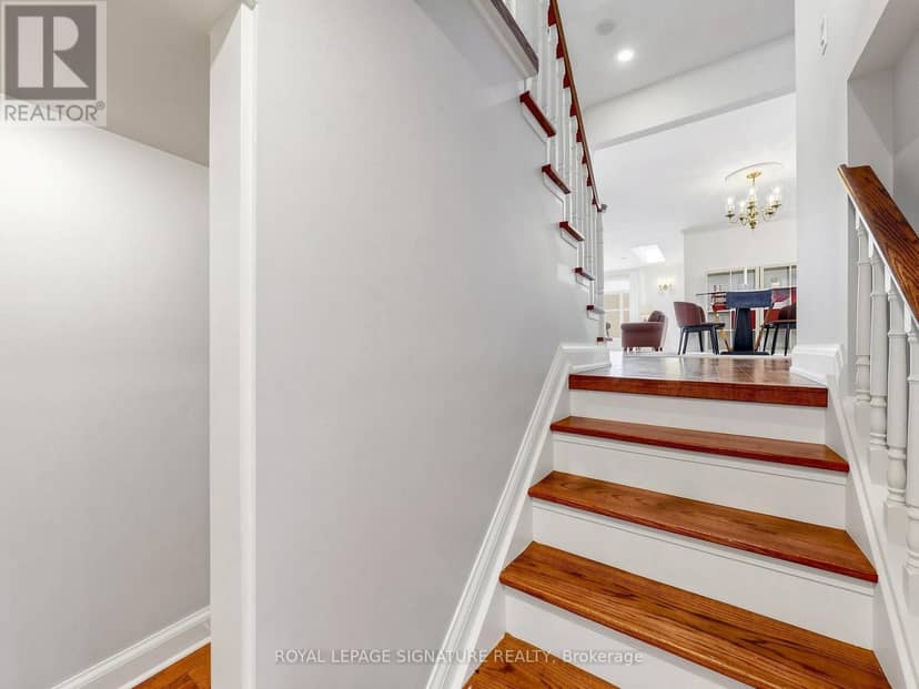 2094 Water's Edge Drive — photo 26 of 40