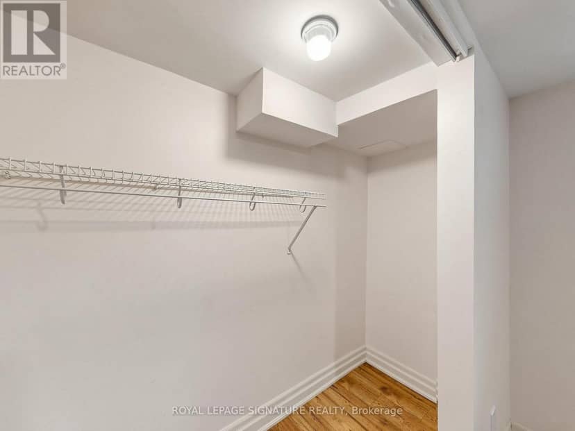 2094 Water's Edge Drive — photo 36 of 40