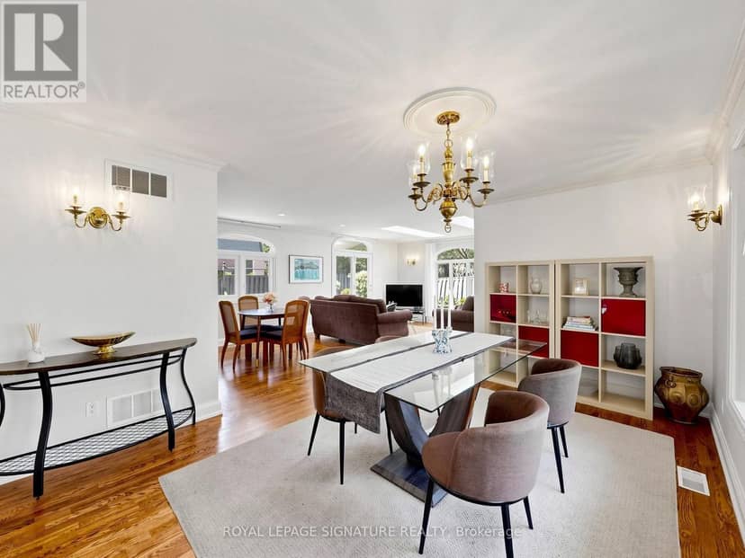 2094 Water's Edge Drive — photo 8 of 40