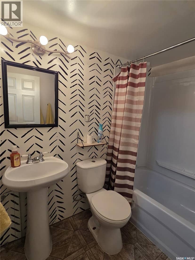 220 4th Street NW — photo 14 of 20