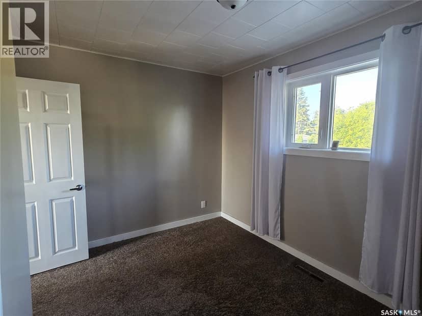 220 4th Street NW, Wadena, photo 8