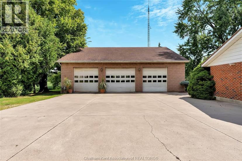 12980 Longwoods Road — photo 36 of 40