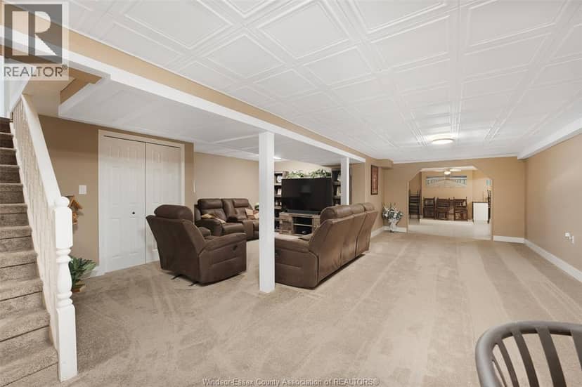 5075 Manning Road — photo 26 of 40