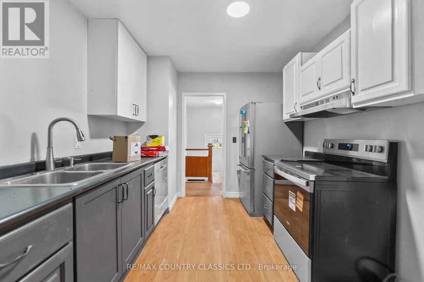 1043 Estates Road — photo 10 of 40