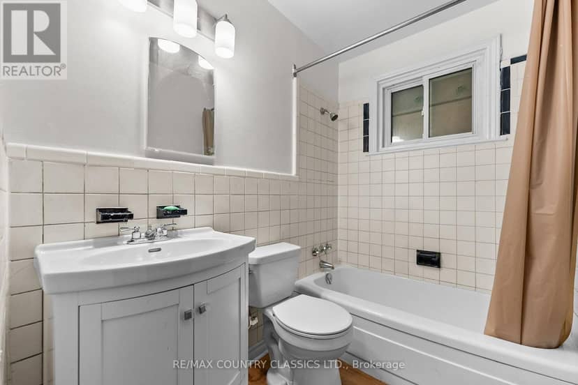 1043 Estates Road — photo 13 of 40