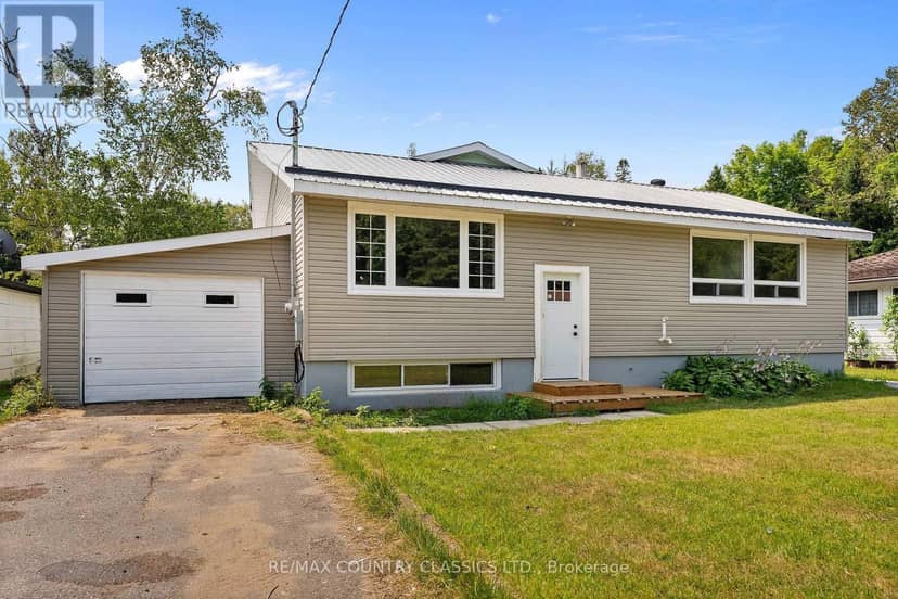 1043 Estates Road, Highlands East, photo 2