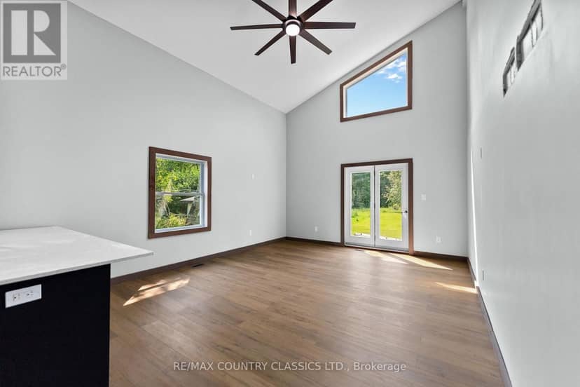 1043 Estates Road — photo 31 of 40