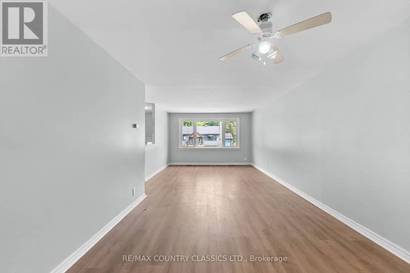 1043 Estates Road, Highlands East, photo 6