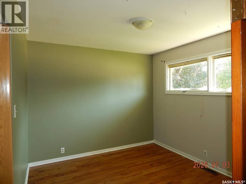 710 3rd Street E — photo 11 of 36